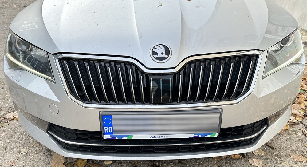 Montare 7 - Skoda Superb 3 2018 Montaj Instalare Camera Spate Marsarier Originala Bucuresti Sector 1 2 3 4 5 6 Ilfov