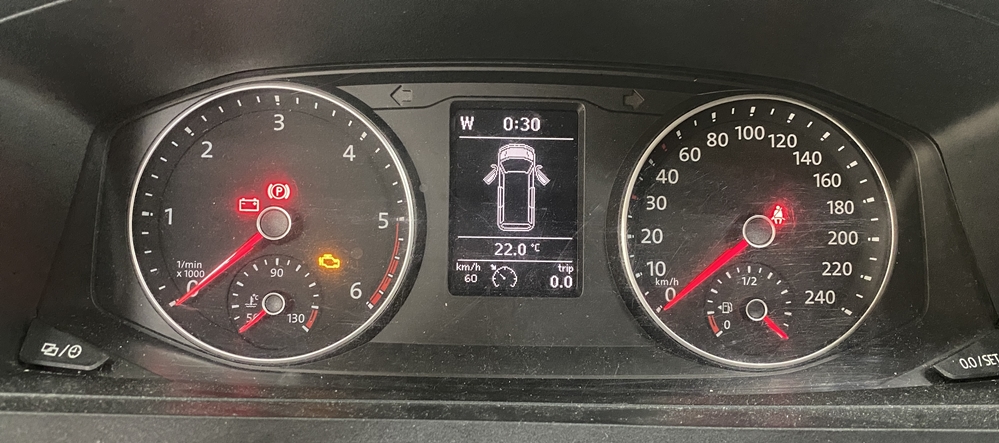 Activare 8 - VW Transporter T6 2019 Montare Pilot Automat Tempomat Cruise Control Pe Volan Montare 8 - VW Transporter T6 2019 Montare Pilot Automat Tempomat Cruise Control Pe Volan