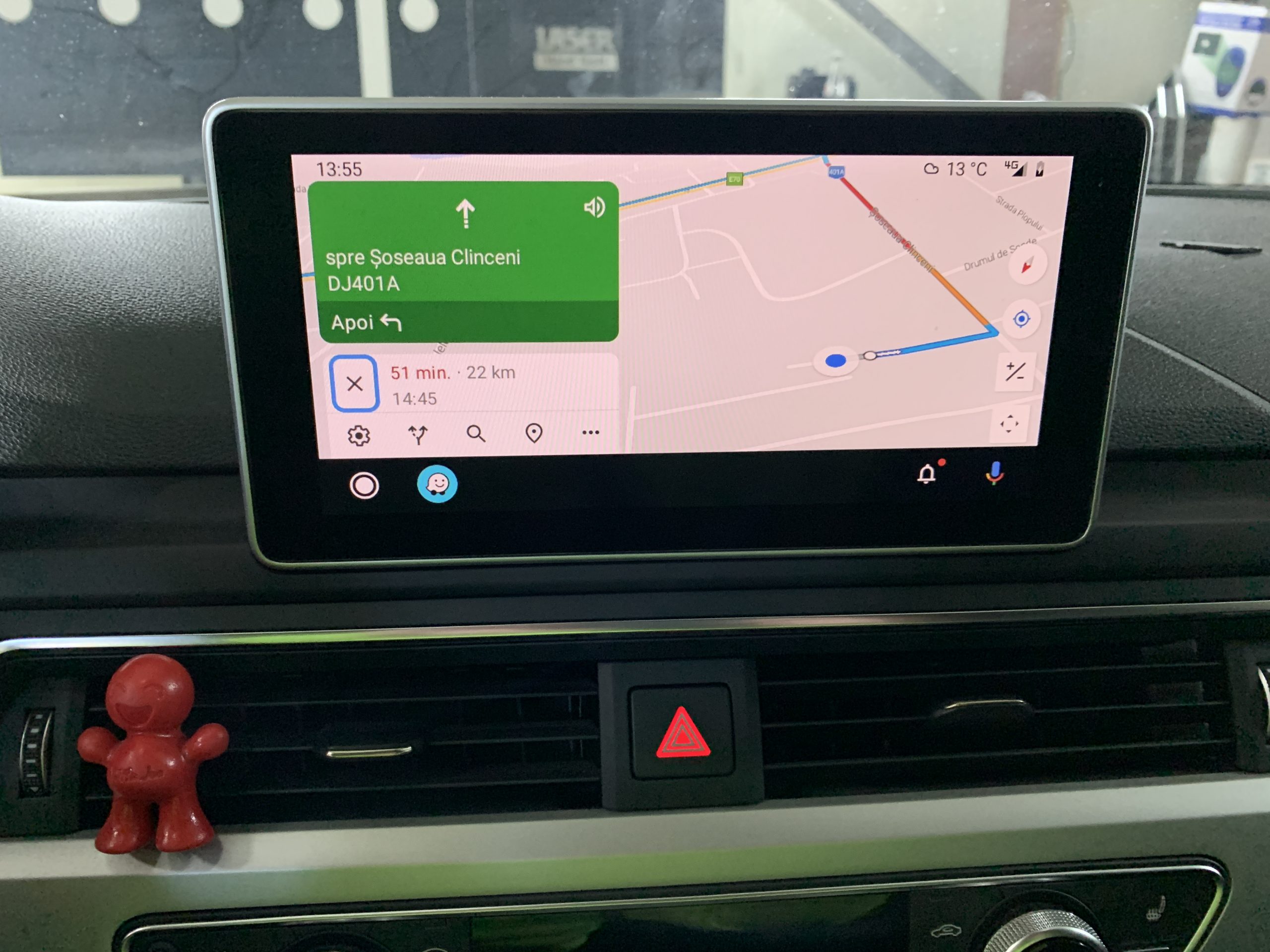 Montare 10 - Audi A4 B9 2017 Instalare Port USB Apple Carplay Android Auto Waze Google Maps Autohold 