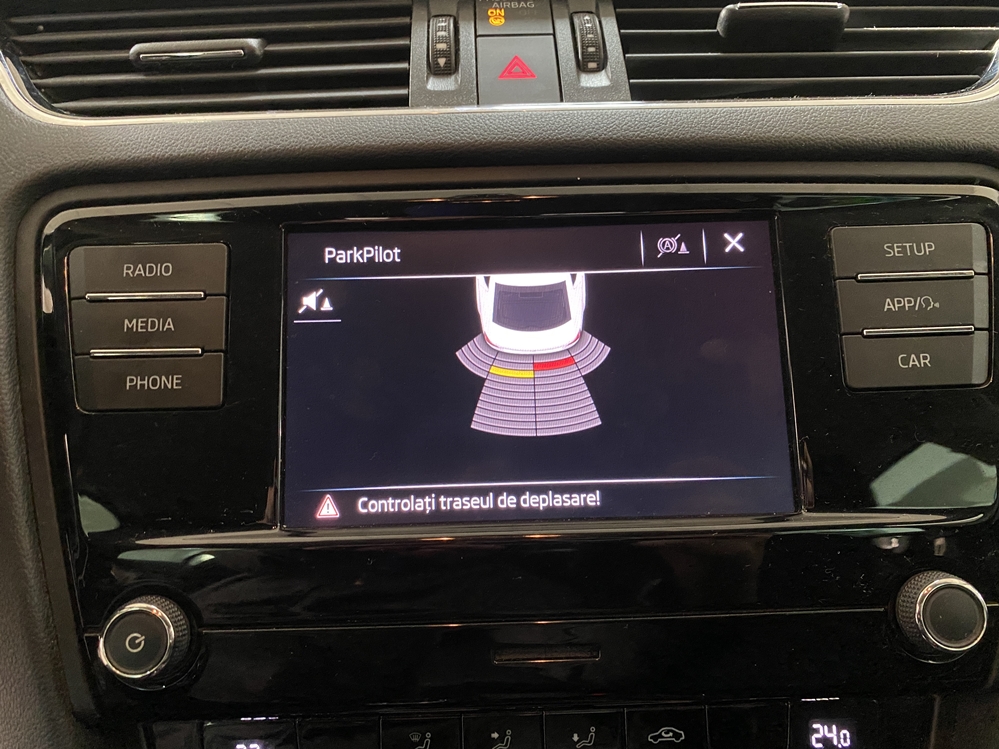 Montare 6 - Skoda Octavia 3 III 2018 Instalare Senzori De Parcare Originali Bara Spate