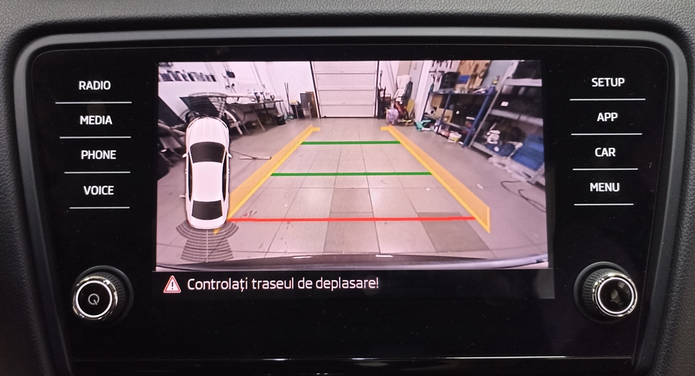 Montare 15 - Skoda Octavia 2015 Instalare Senzori Parcare Fata Camera Marsarier Spate Originala