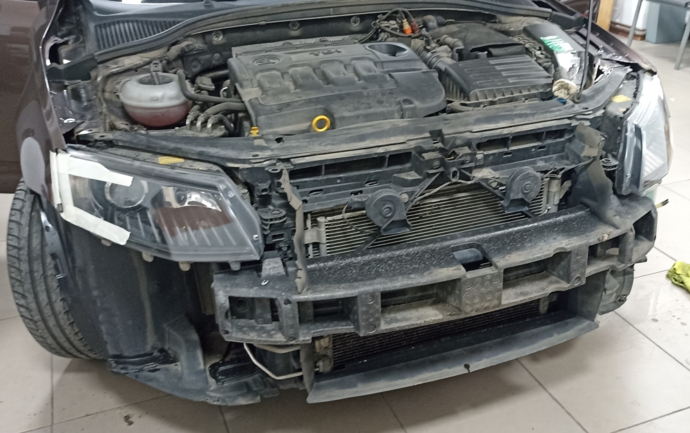 Montare 5 - Skoda Octavia 2015 Instalare Senzori Parcare Fata Camera Marsarier Spate Originala