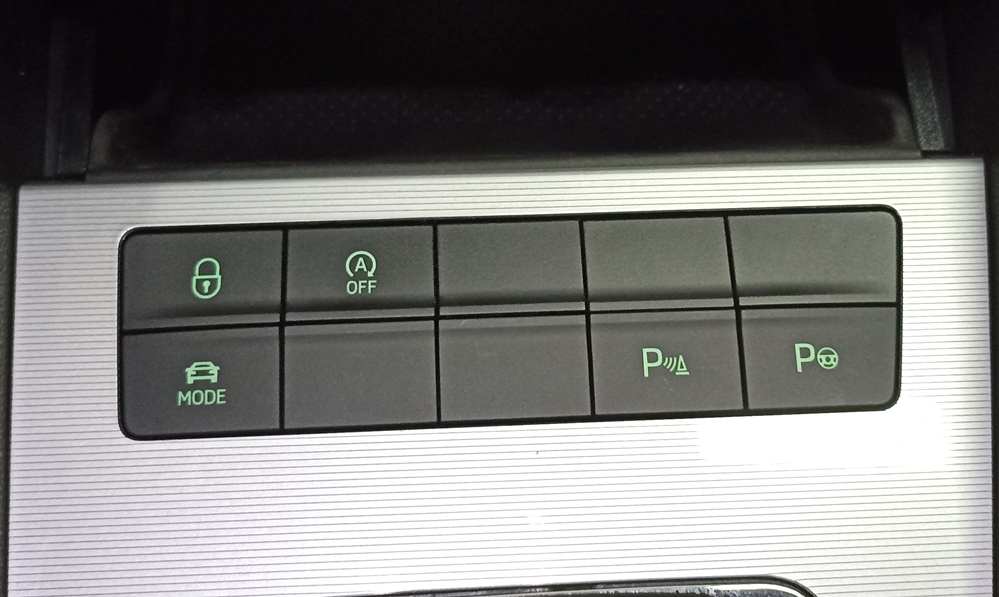 Montare 3 - Skoda Octavia 2015 Instalare Senzori Parcare Fata Camera Marsarier Spate Originala