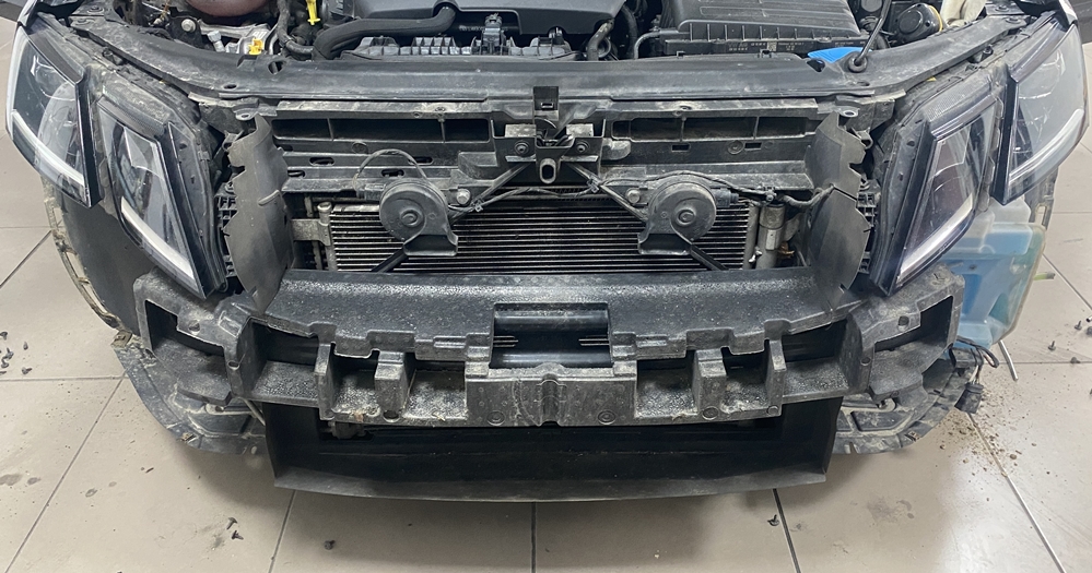 Montare 5 - Skoda Octavia 3 2018 Facelift Instalare Senzori Parcare Fata Originali Camera Spate Marsarier OEM