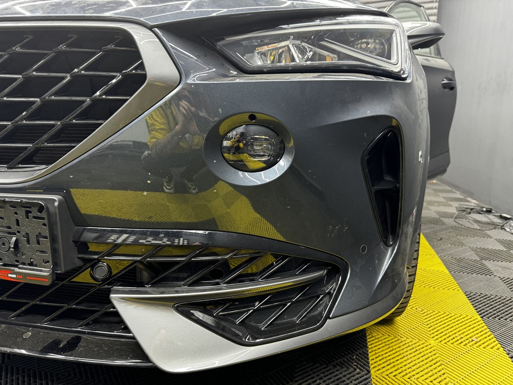 Montare 10 - Instalare Senzori Parcare Fata Cupra Formentor 2023 Originali Bucuresti Sector 1 2 3 4 5 6 Ilfov