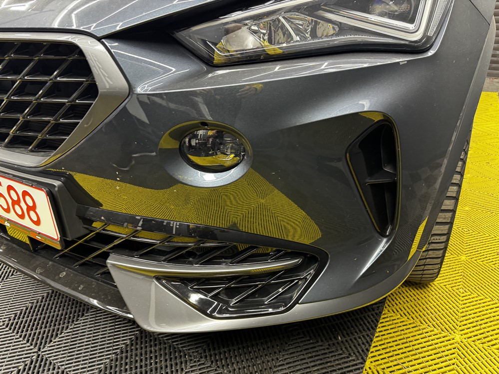 Montare 4 - Instalare Senzori Parcare Fata Cupra Formentor 2023 Originali Bucuresti Sector 1 2 3 4 5 6 Ilfov