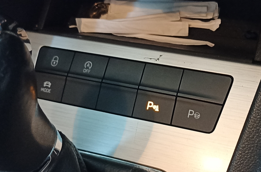 Activare 5 - Skoda Octavia 3 2018 Facelift Instalare Senzori Parcare Fata Originali Montare 5 - Skoda Octavia 3 2018 Facelift Instalare Senzori Parcare Fata Originali