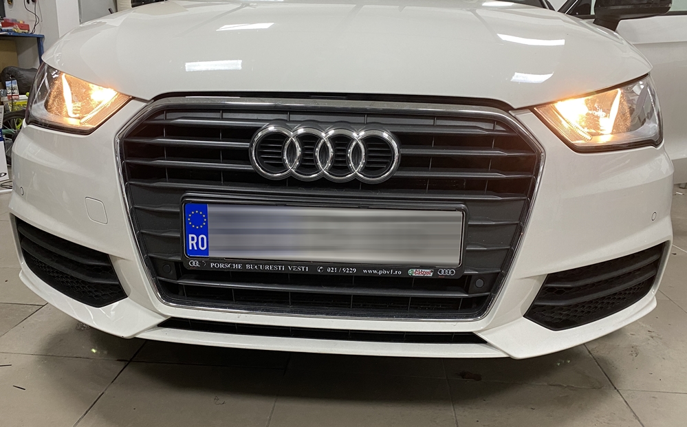 Montare 13 - Audi A1 8X 2017 Instalare Senzori Parare Fata Spate Originali OEM