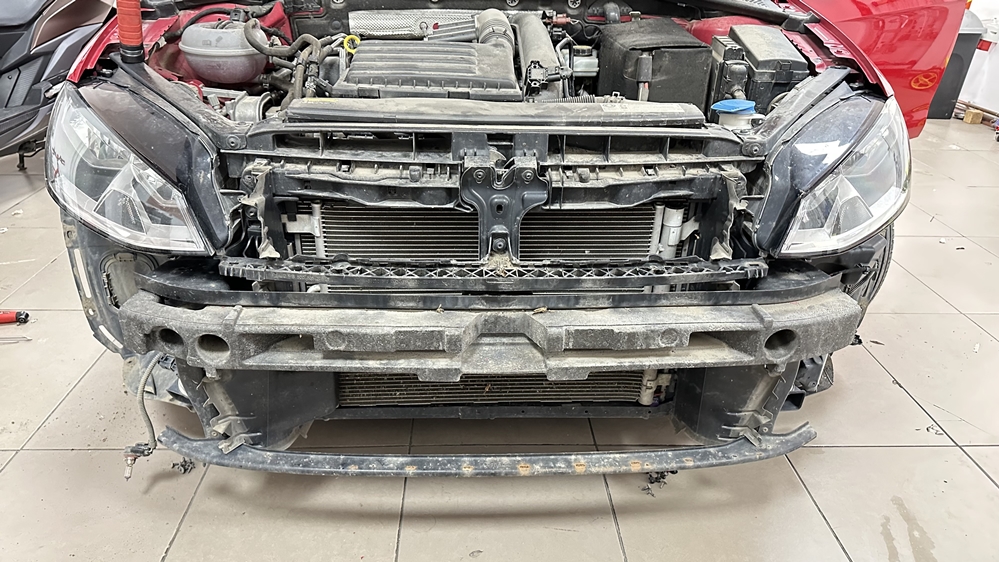 Activare 11 - Instalare Senzori Parcare Fata Spate Originali VW Golf 7 VII Bucuresti Sector 1 2 3 4 5 6 Ilfov Montare 11 - Instalare Senzori Parcare Fata Spate Originali VW Golf 7 VII Bucuresti Sector 1 2 3 4 5 6 Ilfov