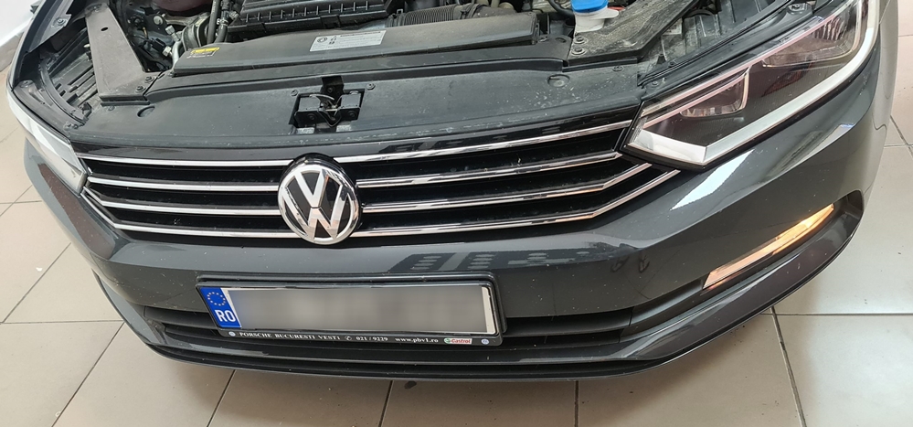 Activare 6 - Instalare Senzori Parcare Originali Fata Spate VW Passat B8 3G 2017 Camera Marsarier Highline Montare 6 - Instalare Senzori Parcare Originali Fata Spate VW Passat B8 3G 2017 Camera Marsarier Highline