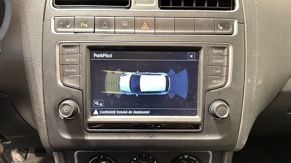 Montare 10 - Instalare Senzori Parcare VW Polo 6C 2016 Fata Spate Originali Bucuresti Sector 1 2 3 4 5 6 Ilfov