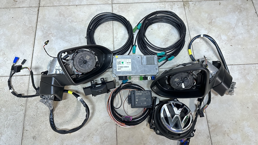 Montare 4 - VW Arteon 2018 Instalare Sistem Camere 360 Area View Senzor Radar Distronic ACC Adaptive Cruise Control