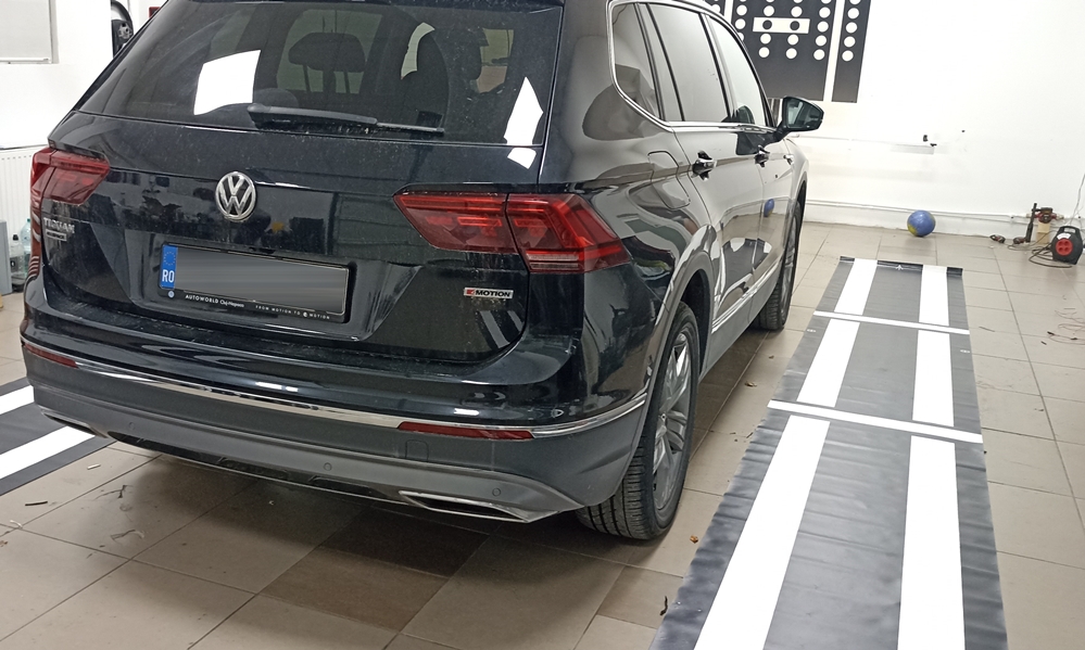 Instalare Area View 360 VW Tiguan AD1 Camere Oglinzi Camera Fata