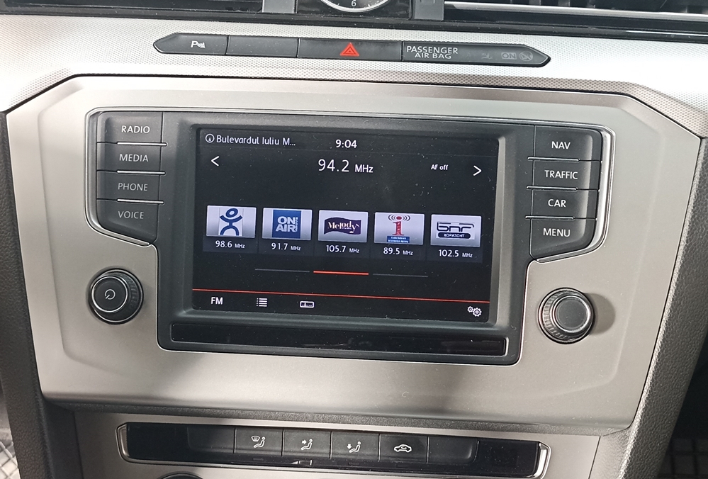 Montare 12 - VW Passat B8 2017 Instalare Unitate Navigatie MIB 2 Apple Carplay Android Auto APP Connect 
