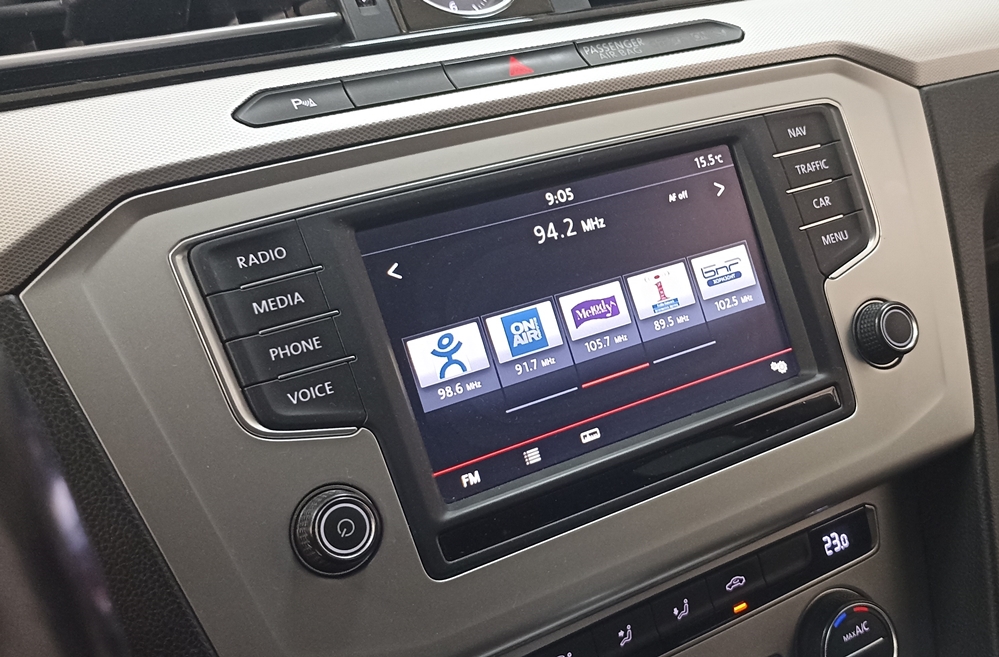 Montare 9 - VW Passat B8 2017 Instalare Unitate Navigatie MIB 2 Apple Carplay Android Auto APP Connect 