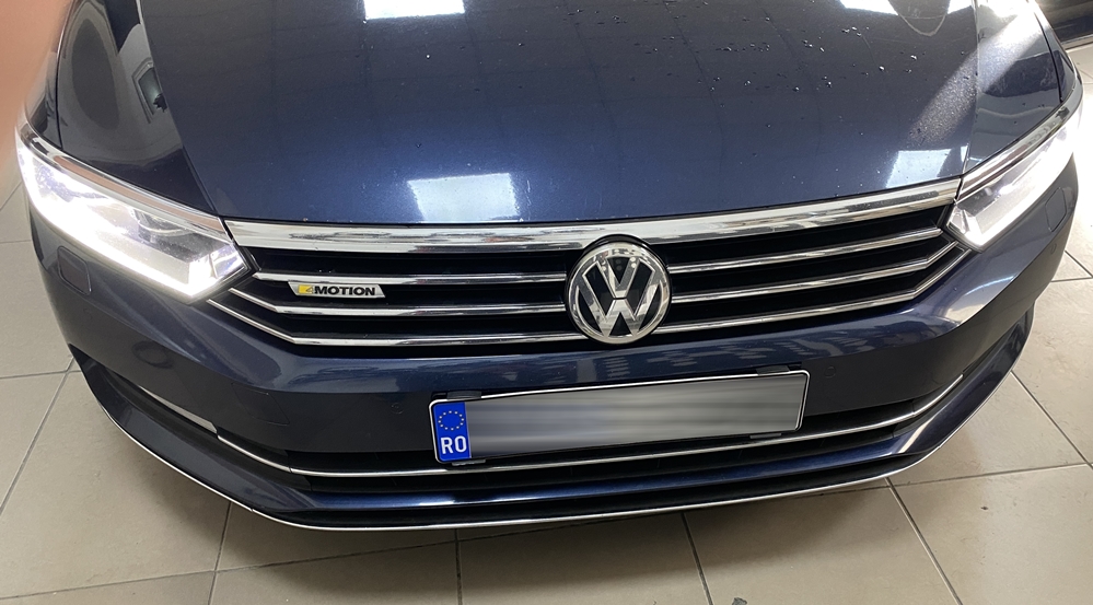Montare 10 - VW Passat B8 2017 Instalare Volan R model Nou 2020 Comenzi Touch