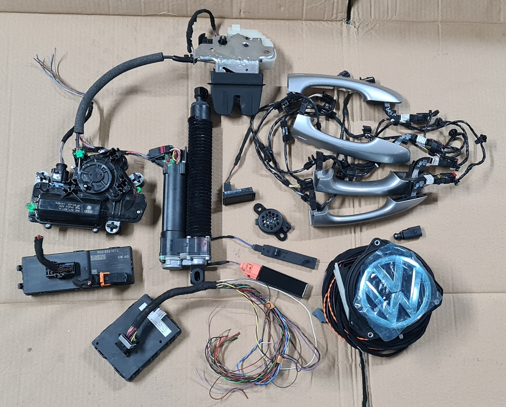 Activare 3 - VW Passat B8 2017 Instalare Keyless Entry Camera Spate Portbagaj Electric Montare 3 - VW Passat B8 2017 Instalare Keyless Entry Camera Spate Portbagaj Electric
