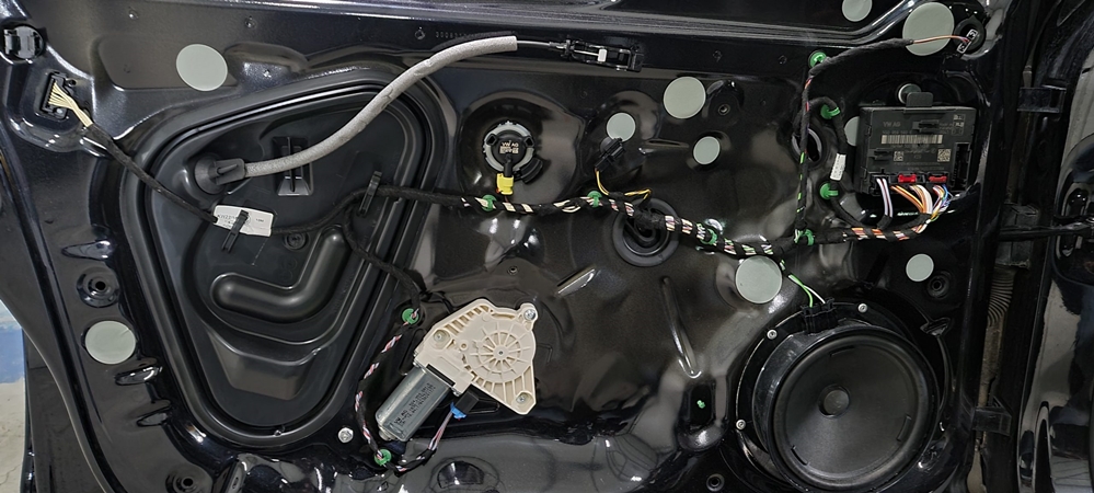 Activare 5 - VW Passat B8 2017 Instalare Keyless Entry Camera Spate Portbagaj Electric Montare 5 - VW Passat B8 2017 Instalare Keyless Entry Camera Spate Portbagaj Electric
