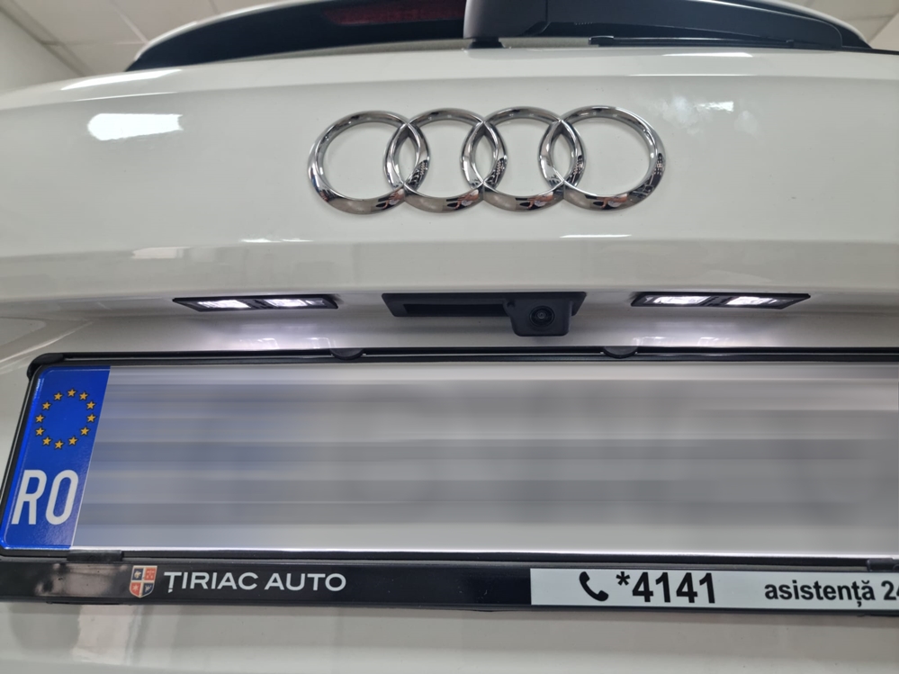 Montare 8 - Instalare Camera Spate Audi Q2 2019 Camera Video Marsarier Originala