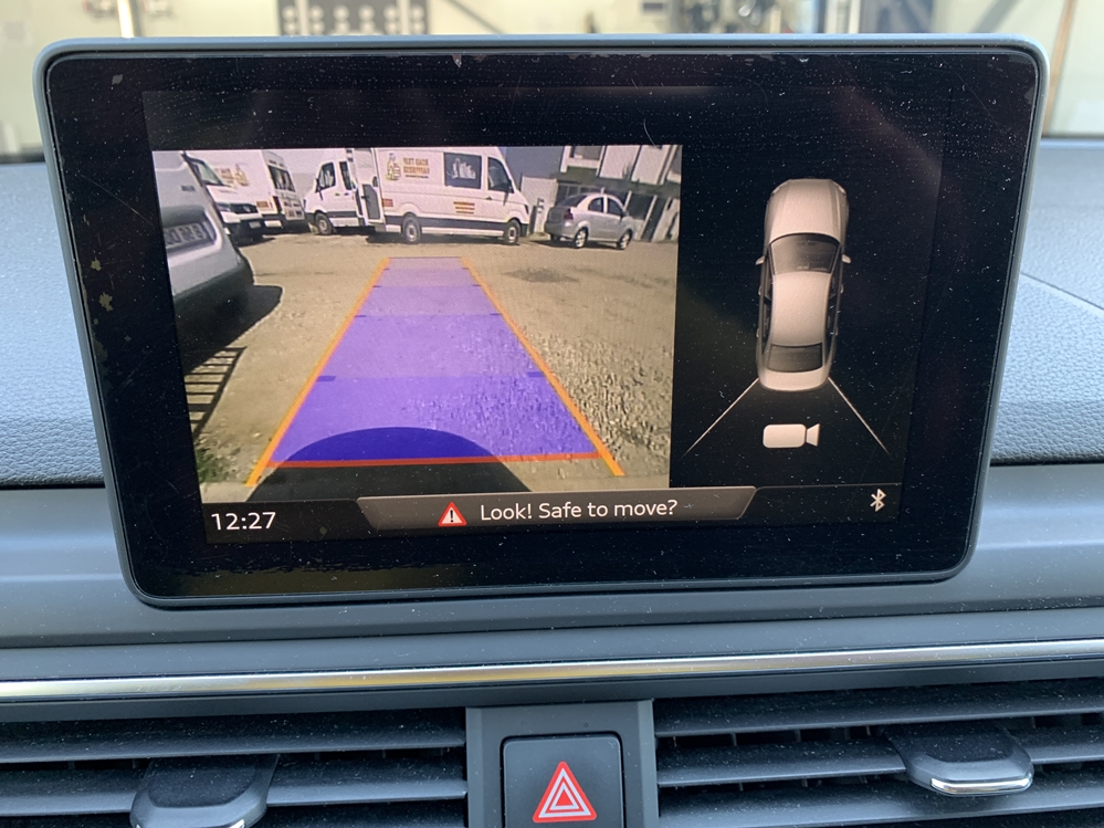 Montare 8 - Montare Camera Spate Marsarier Originala In Maner Audi A4 B9 2016