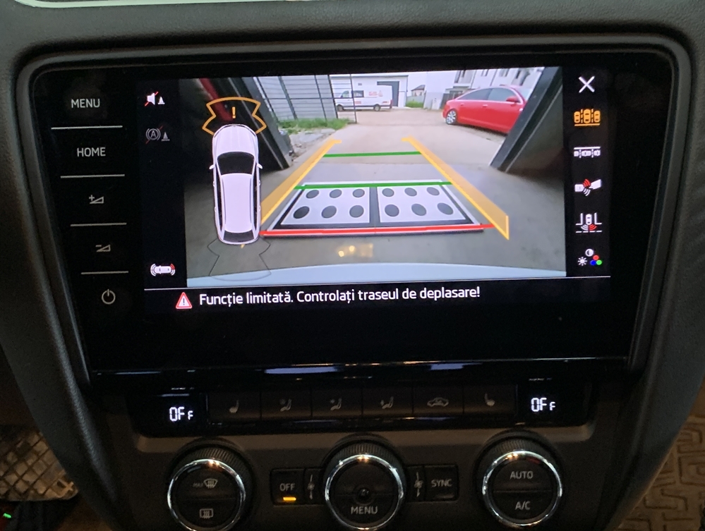 Montare 11 - Instalare Navigatie MIB 2.5 Display 9 Inch Senzori Parcare Fata Skoda Octavia 3 Scout 2017 Camera Spate Marsarier