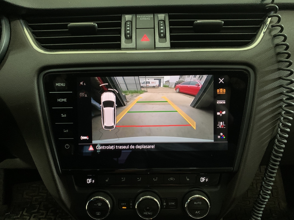 Montare 17 - Instalare Navigatie MIB 2.5 Display 9 Inch Senzori Parcare Fata Skoda Octavia 3 Scout 2017 Camera Spate Marsarier