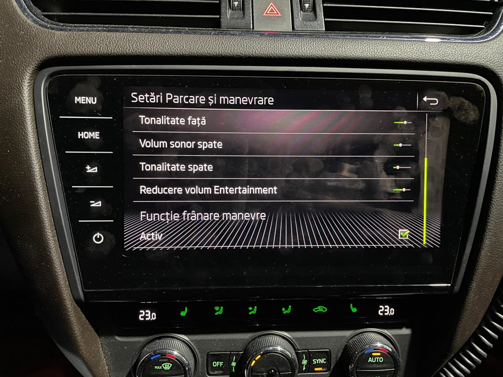 Montare 3 - Instalare Navigatie MIB 2.5 Display 9 Inch Senzori Parcare Fata Skoda Octavia 3 Scout 2017 Camera Spate Marsarier