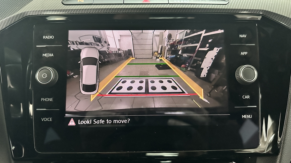 Montare 6 - VW Arteon 2017 Montaj Ceasuri Digitale Bord Digital Camera Spate Marsarier OEM