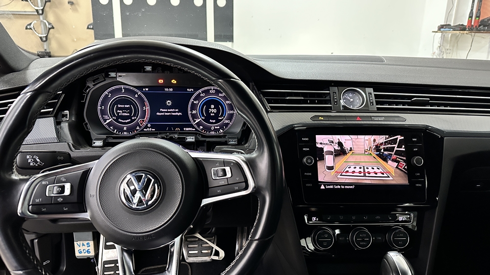 Montare 7 - VW Arteon 2017 Montaj Ceasuri Digitale Bord Digital Camera Spate Marsarier OEM