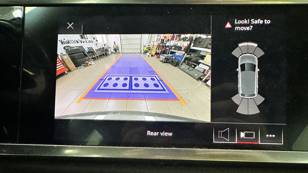 Montare 8 - Audi Q3 2020 Montare Calibrare Parametrizare Camera Spate Marsarier Originala