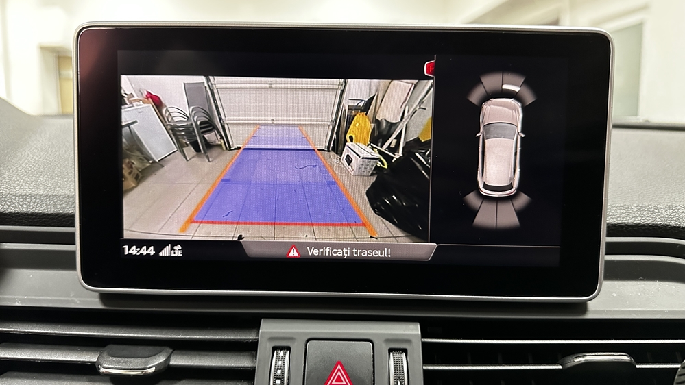 Montare 9 - Audi Q5 FY 2017 Montare Instalare Camera Video Spate Originala OEM Highline