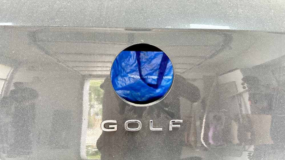 Montare 4 - VW Golf 8 VIII 2021 Montaj Montare Instalare Camera Video Spate Marsarier