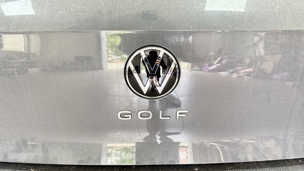 Montare 5 - VW Golf 8 VIII 2021 Montaj Montare Instalare Camera Video Spate Marsarier