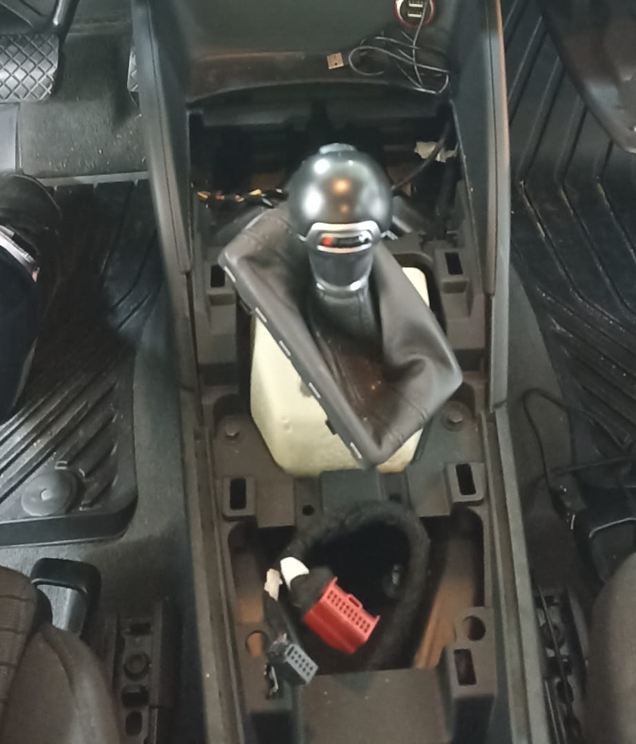 Activare 9 - Instalare Navigatie MHI Audi A3 8V Auto Hold Camera Spate Marsarier Android Auto Apple Carplay Montare 9 - Instalare Navigatie MHI Audi A3 8V Auto Hold Camera Spate Marsarier Android Auto Apple Carplay