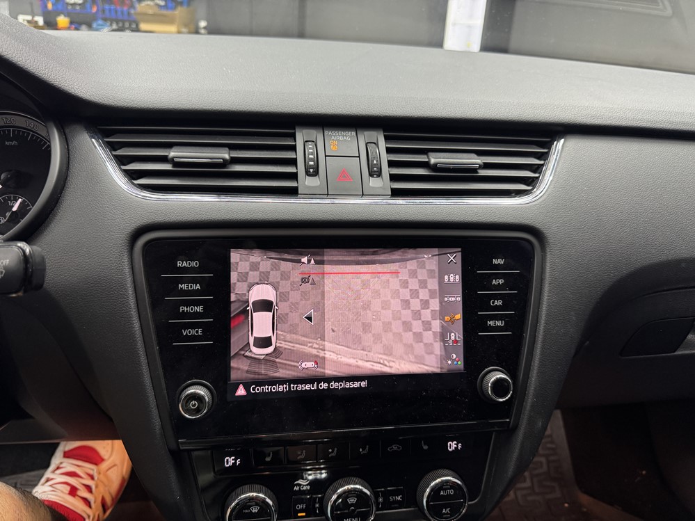 Montare 11 - Montare Activare Camera Video Spate Highline Originala Skoda Octavia III 3 Facelift 2019