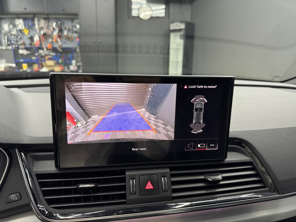 Montare 7 - Montare Activare Camera Video Spate Marsarier Originala Highline Audi Q5 FY Sportback 2024 Bucuresti