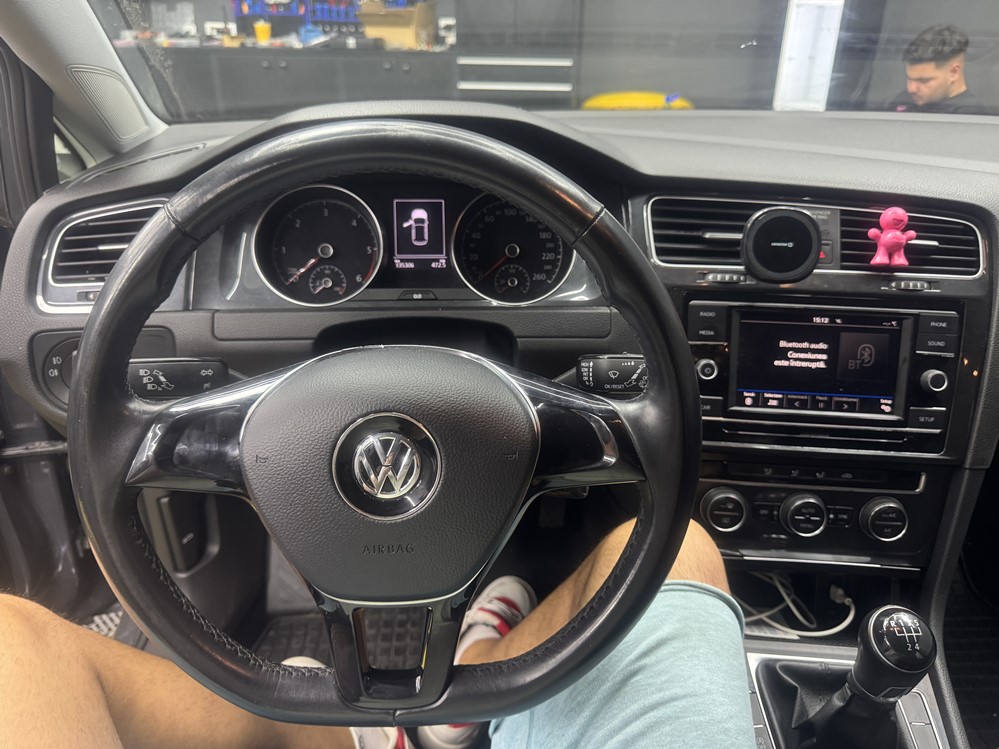 Montare 2 - Montare Activare Volan Piele Cu Comenzi Multifunctionale VW Golf 7 2019