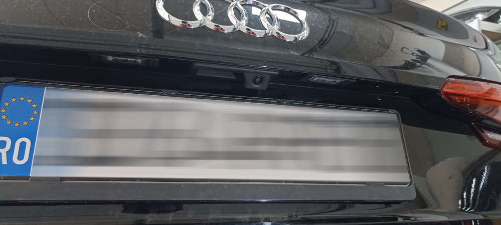 Montare 9 - Audi A4 B9 2017 Instalare Camera Marsarier Highline In Maner Spate