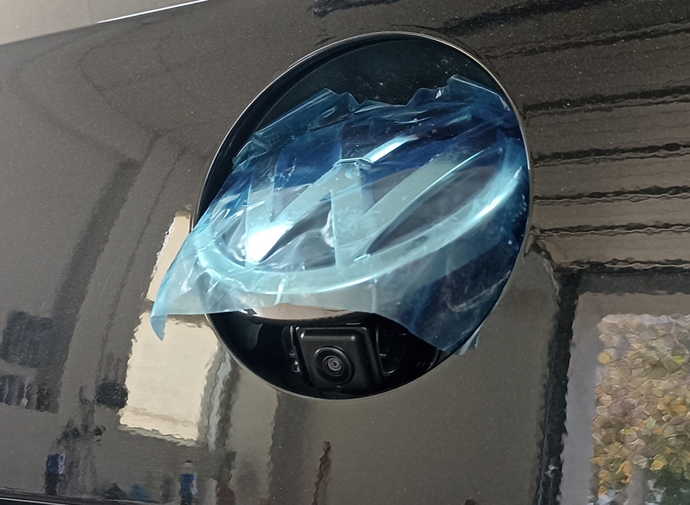 Montare 9 - VW Passat B8 2016 Montare Camera Marsarier Spate Video Highline Emblema Originala