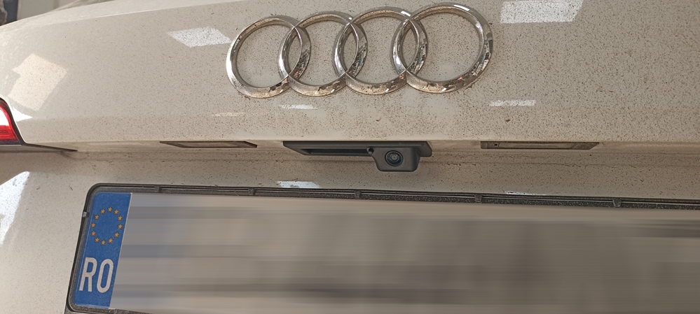Activare 9 - Audi A4 B9 2018 Instalare Auto Hold Camera Spate Marsarier Originala Montare 9 - Audi A4 B9 2018 Instalare Auto Hold Camera Spate Marsarier Originala
