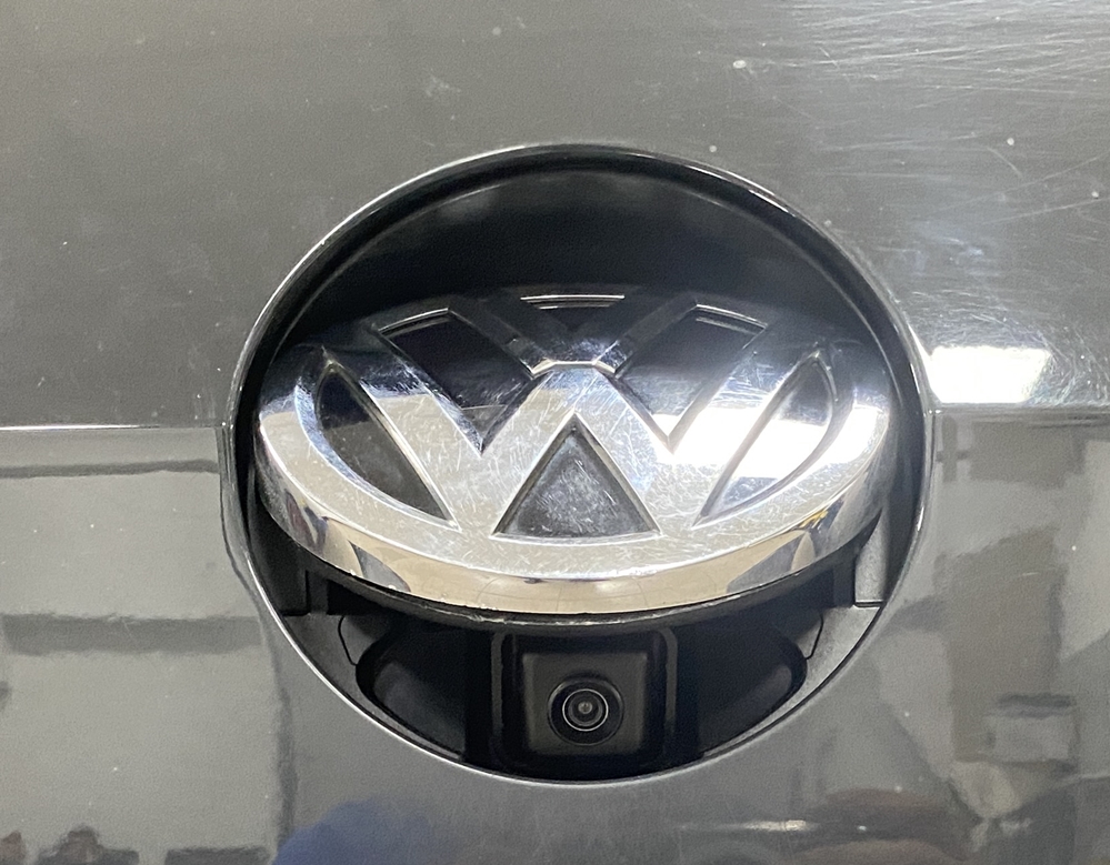 Montare 4 - VW Golf 7 VII 2016 Montare Camera Spate Marsarier Activare APP Connect Apple Carplay Android Auto