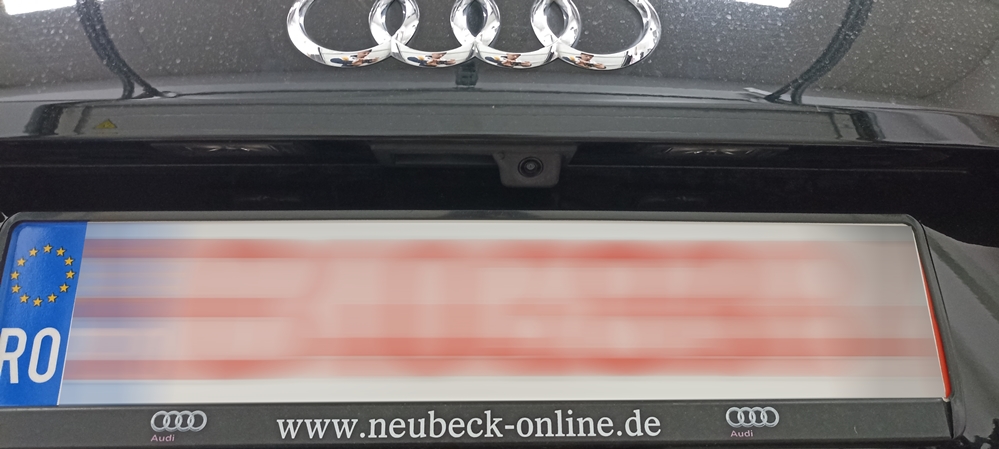 Activare 3 - Audi A4 B9 8W 2019 Montare Camera Spate Marsarier Highline Originala In Manerul De Deschidere Montare 3 - Audi A4 B9 8W 2019 Montare Camera Spate Marsarier Highline Originala In Manerul De Deschidere