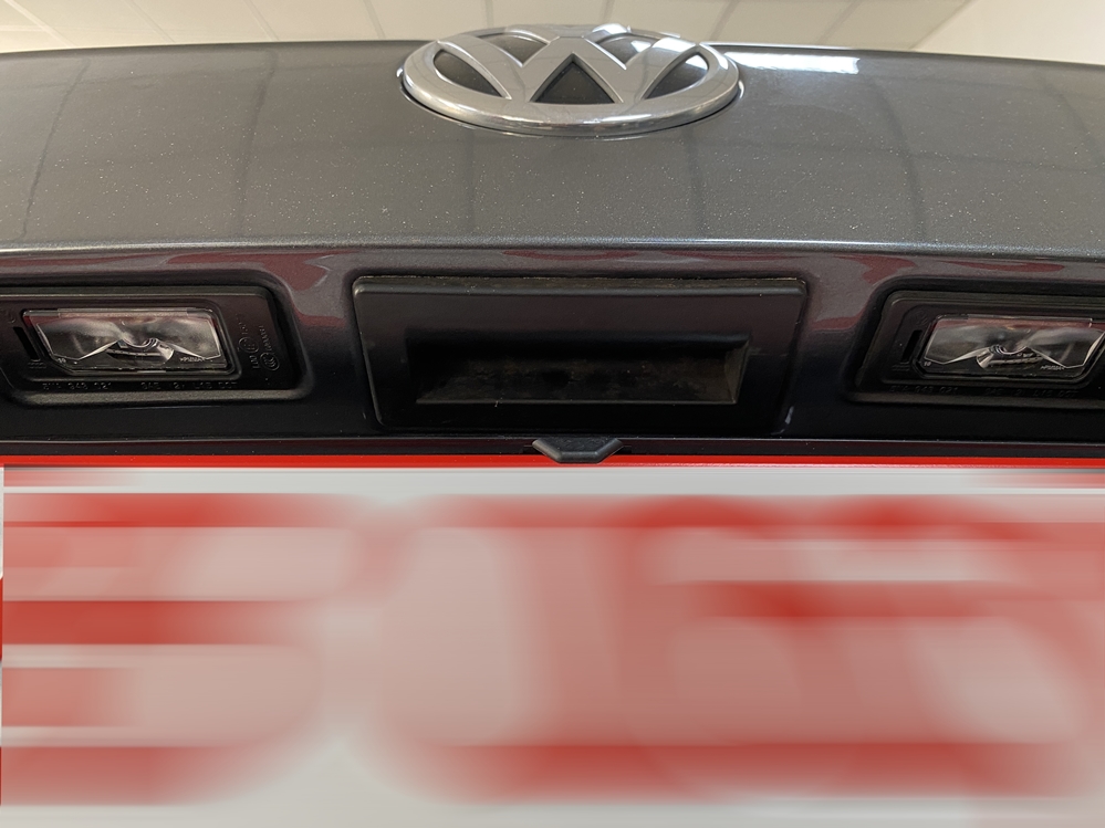 Montare 7 - VW Tiguan AD1 2017 Instalare Camera Spate Marsarier Originala Highline