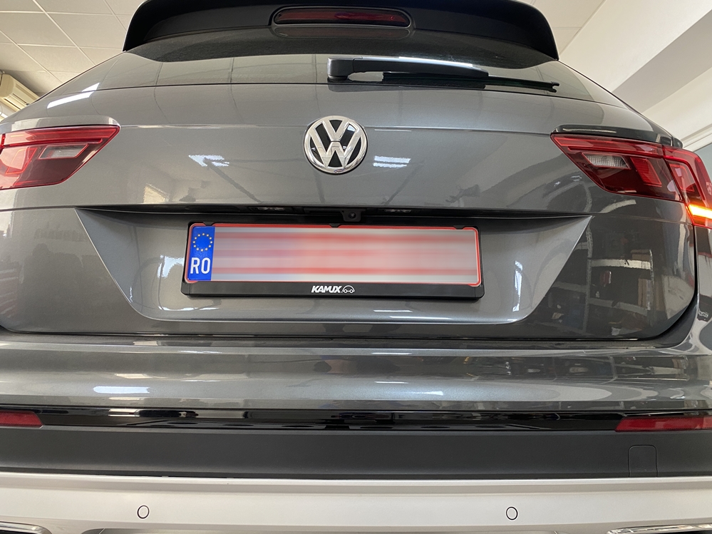 Montare 9 - VW Tiguan AD1 2017 Instalare Camera Spate Marsarier Originala Highline