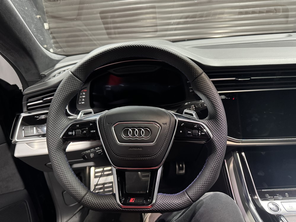 Montare 5 - Montare Volan Sport Tesit RS RSQ8 SQ8 S Line RS Mode Piele Full Perforat Original Audi Q8 2019