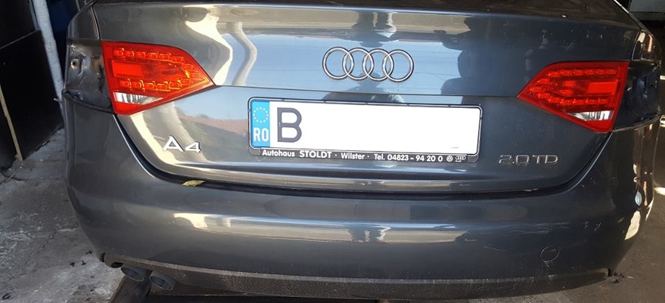 Activare 2 - Audi A4 B8 2010 Montaj Si Activare Senzori Parcare Spate Cu afisare pe display-ul unitatii MMI Montare 2 - Audi A4 B8 2010 Montaj Si Activare Senzori Parcare Spate Cu afisare pe display-ul unitatii MMI