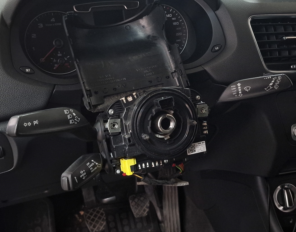 Pilot Automat Audi Q3 8U 2014 Tempomat Cruise Control Instalare Montaj