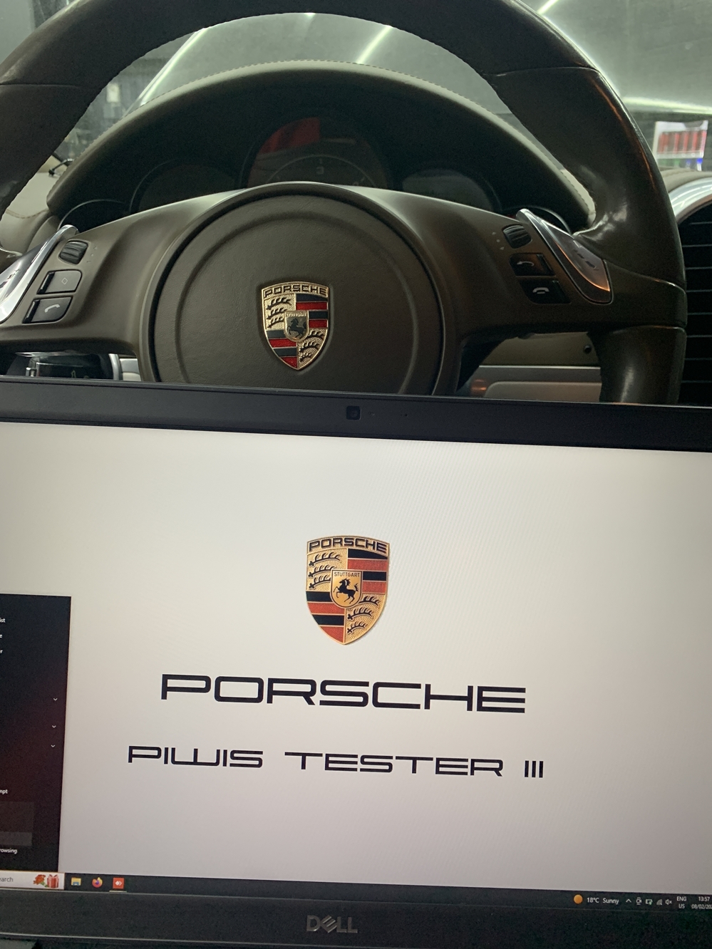 Activare 3 - Porsche Cayenne 92A 2013 Regenerare Filtru Particule DPF Spira Volan Martor Motor Aprinse Montare 3 - Porsche Cayenne 92A 2013 Regenerare Filtru Particule DPF Spira Volan Martor Motor Aprinse