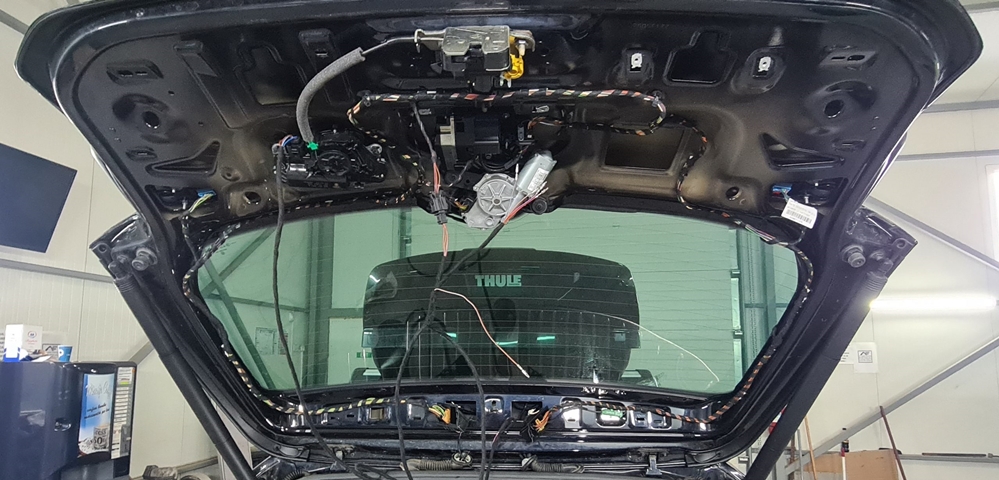 Activare 4 - VW Passat B8 2017 Instalare Portbagaj Electric Deschidere Electrica Haion Din Buton Montare 4 - VW Passat B8 2017 Instalare Portbagaj Electric Deschidere Electrica Haion Din Buton