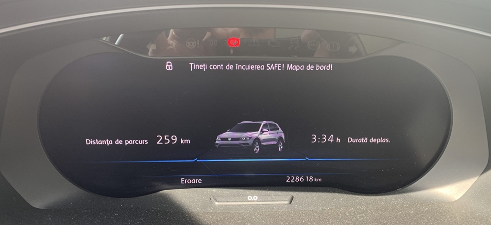 Montare 9 - Reparatie Eroare Ceasuri Digitale Tablou De Bord Atelier Front Assist Indisponibil VW Tiguan AD1